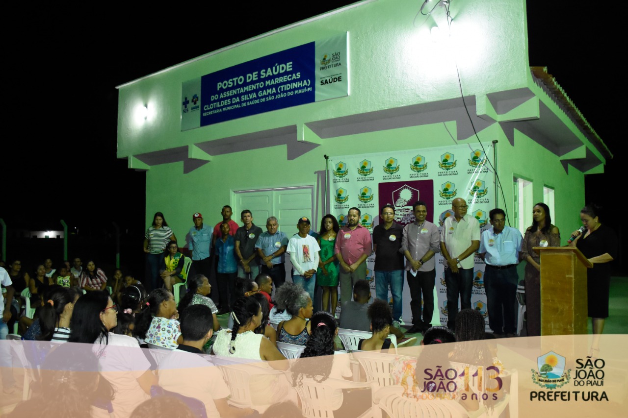 Prefeito Gil Carlos entrega unidade de saúde à comunidade Marrecas