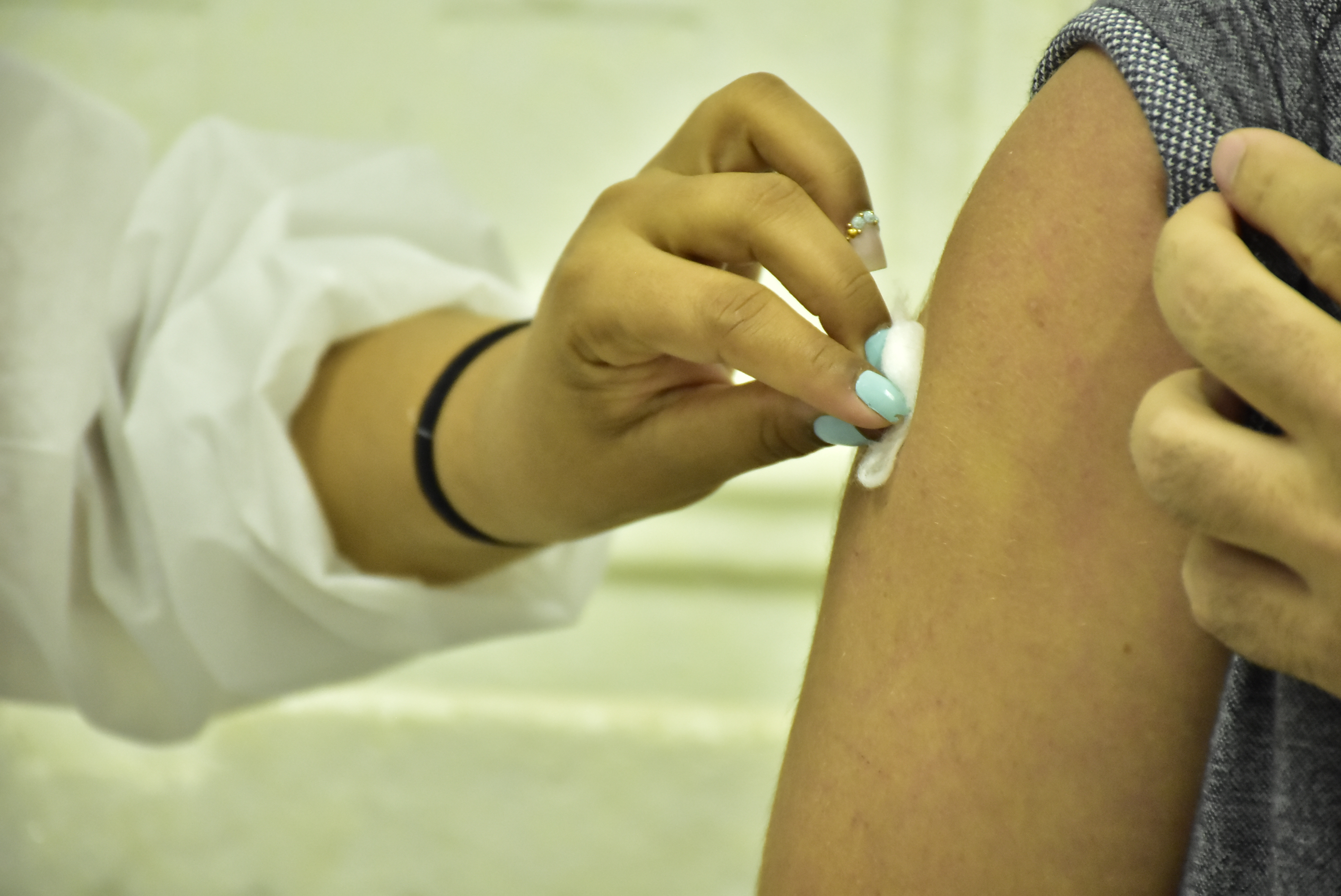 Saúde informa programação semanal da vacina contra covid-19